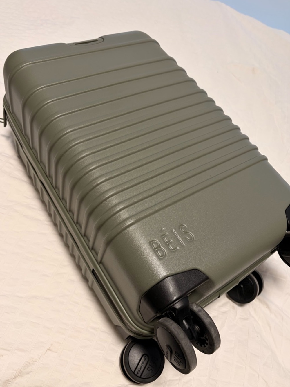 (SOLD) BEIS Small Carry-On Roller Suitcase in Olive Green